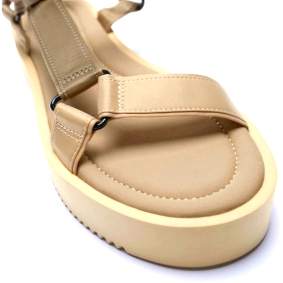 Zara Velcro Strap Platform Sandals - Picture 2 of 16